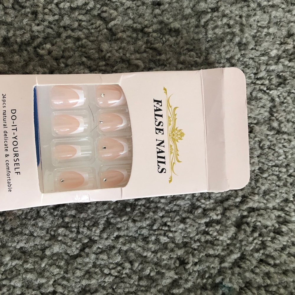 False Nails pack